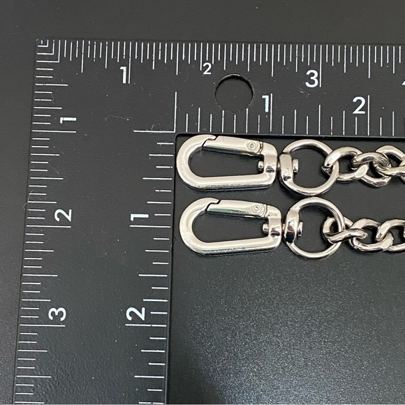 Saffiano Taupe Gray Chain & Leather Silver-tone 1/2” Replacement 45” Bag Strap - Picture 4 of 9